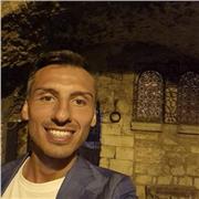 Ingegnere impartisce lezioni di fisica e matematica